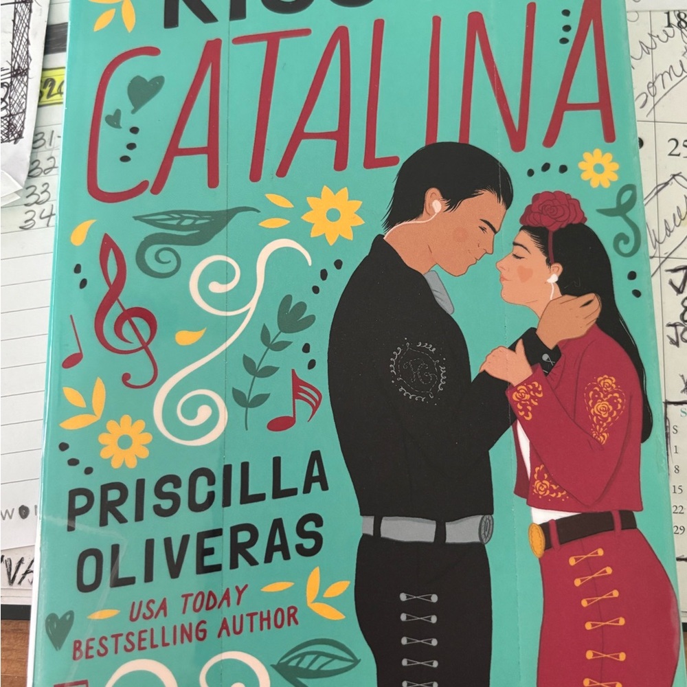 🌸Kiss Me Catalina By Priscilla Oliveras